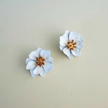 Colette Earrings | White