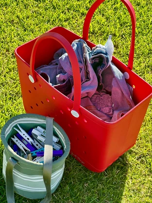 Summer Salt Bag in Red - 3 sizes
