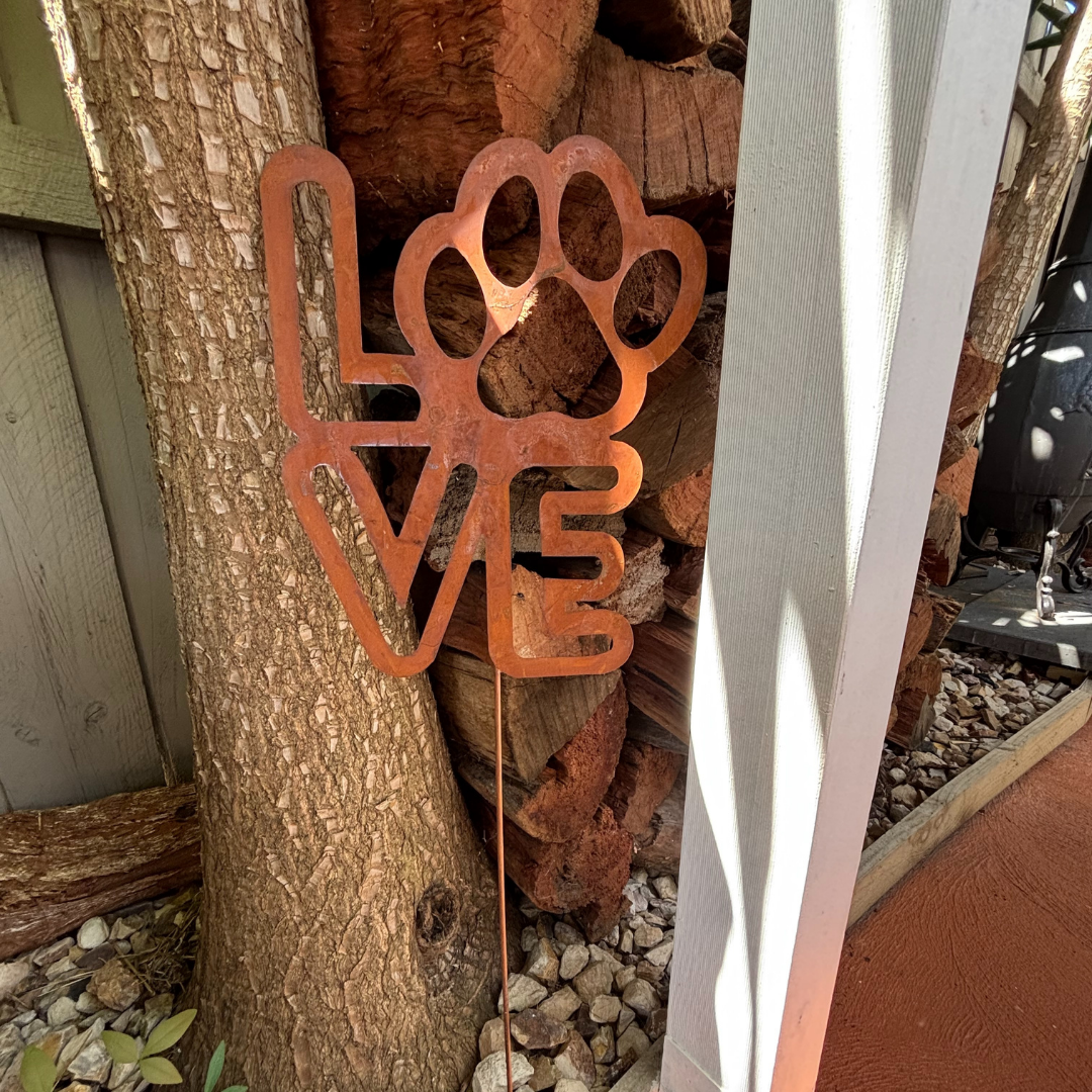 Rusty Love Pawprint Stick