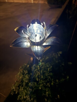 Lily Solar Light (MOQ6/PPU)