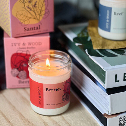 Homebody: Berries Scented Candle