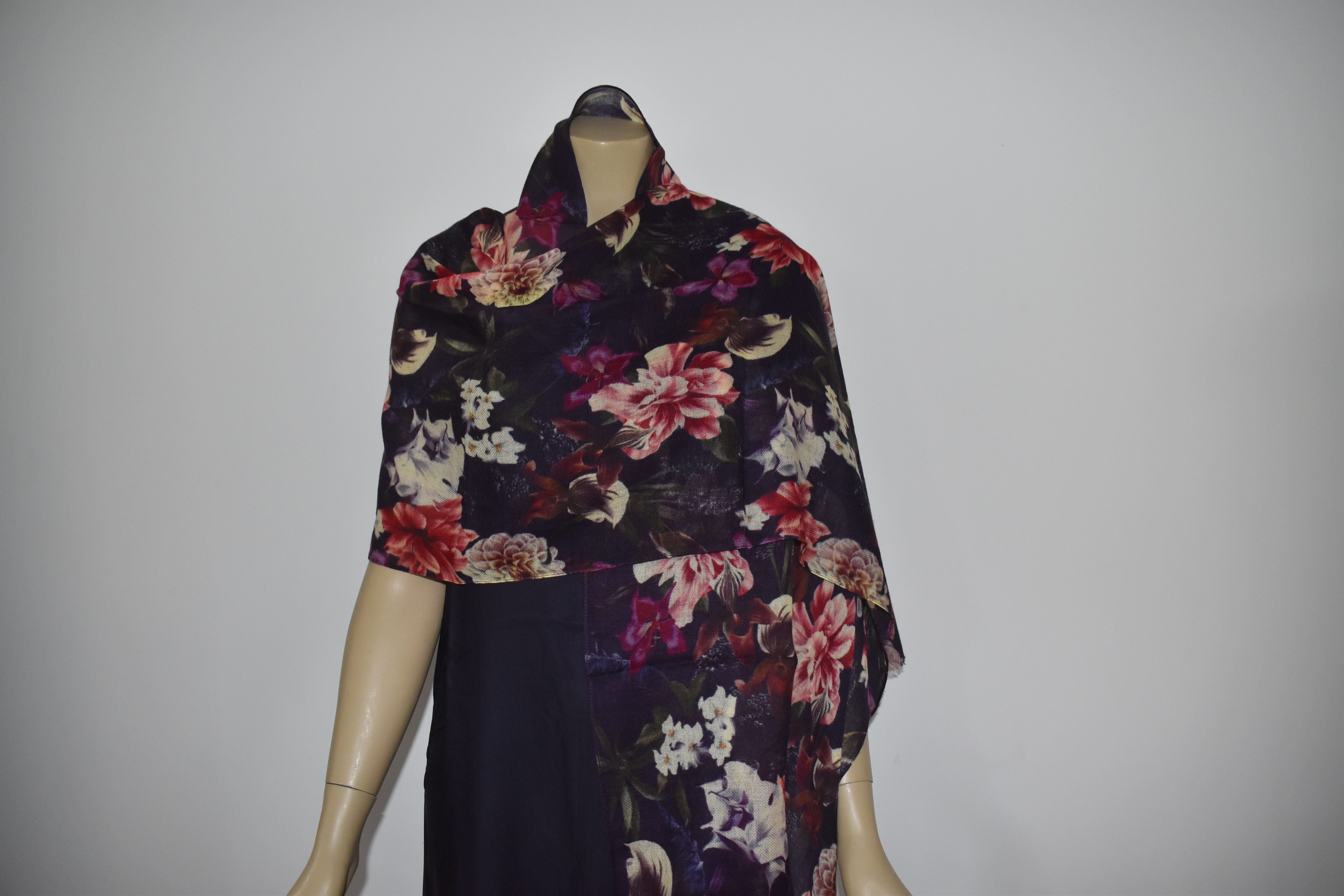 Printed Merino Wool Scarves GI-03