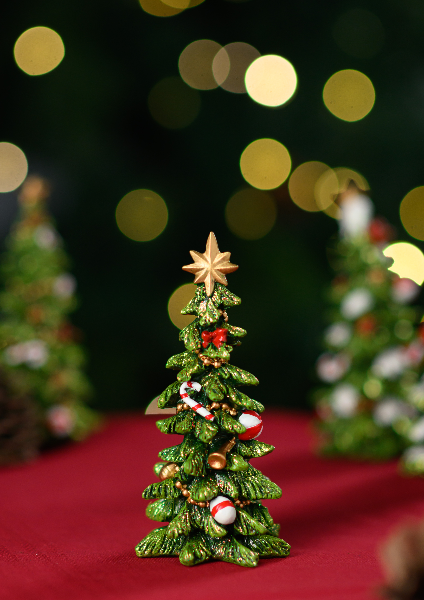 BallarArt Co - Santa Claus is coming to town