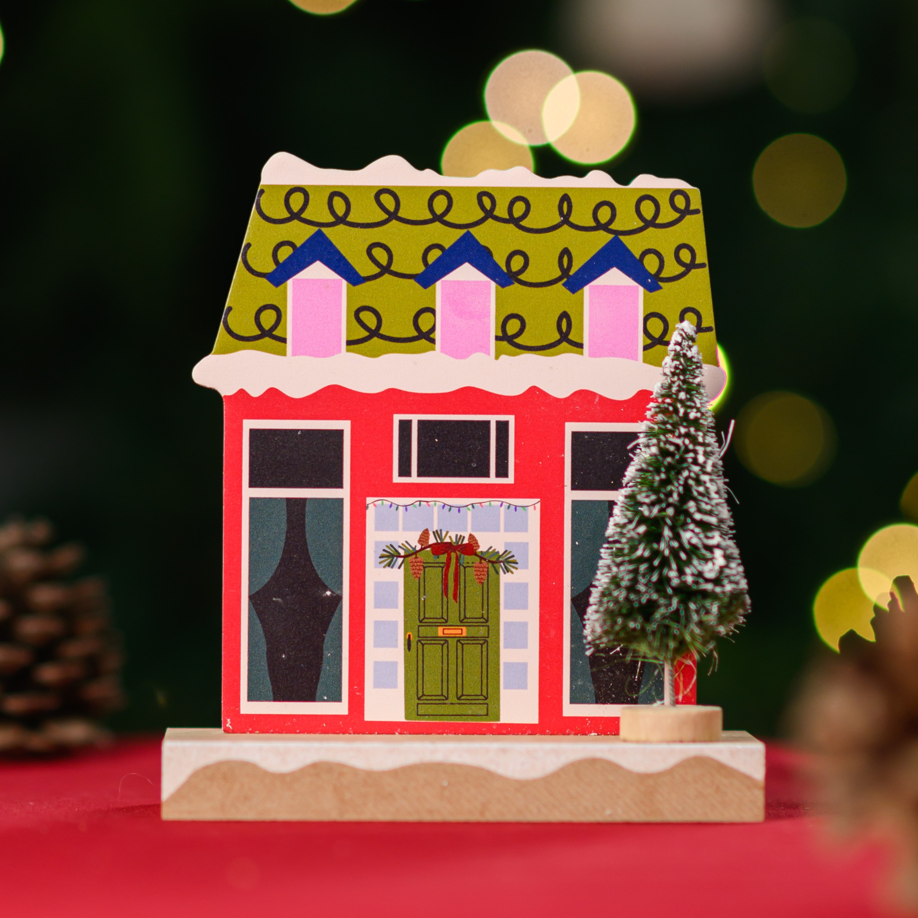 Wooden Christmas House Tabletop Decor With Wreath Door