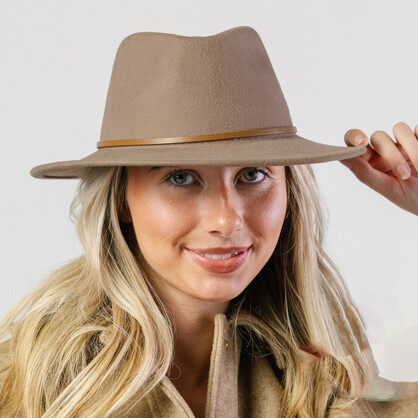 RW180 FAWN 59CM (L) - LEURA FEDORA