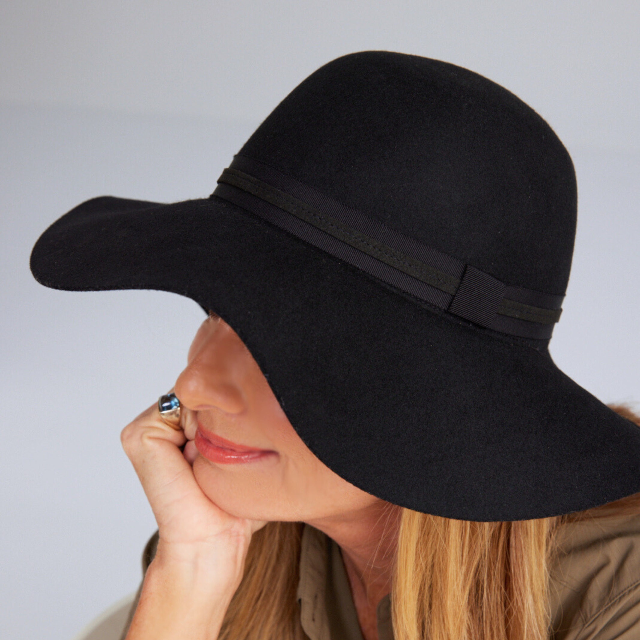 DH085 BLACK 58CM (M/L) - KEATON FELT