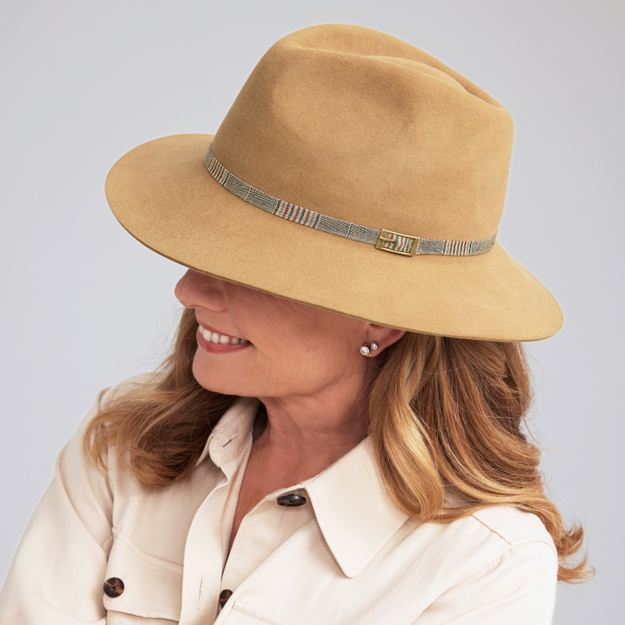 DH083 CAMEL 58CM (M/L) - GIBSON FELT