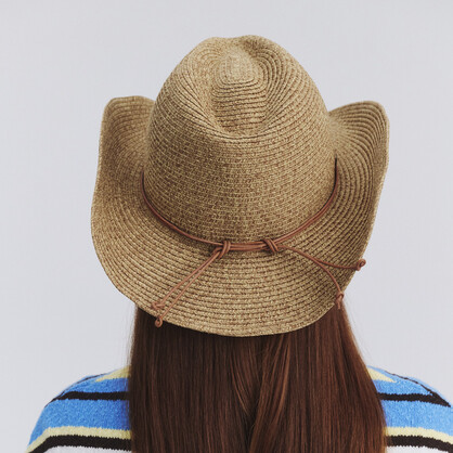 PL424A CAMEL 58CM (M/L) - KASEY COWBOY