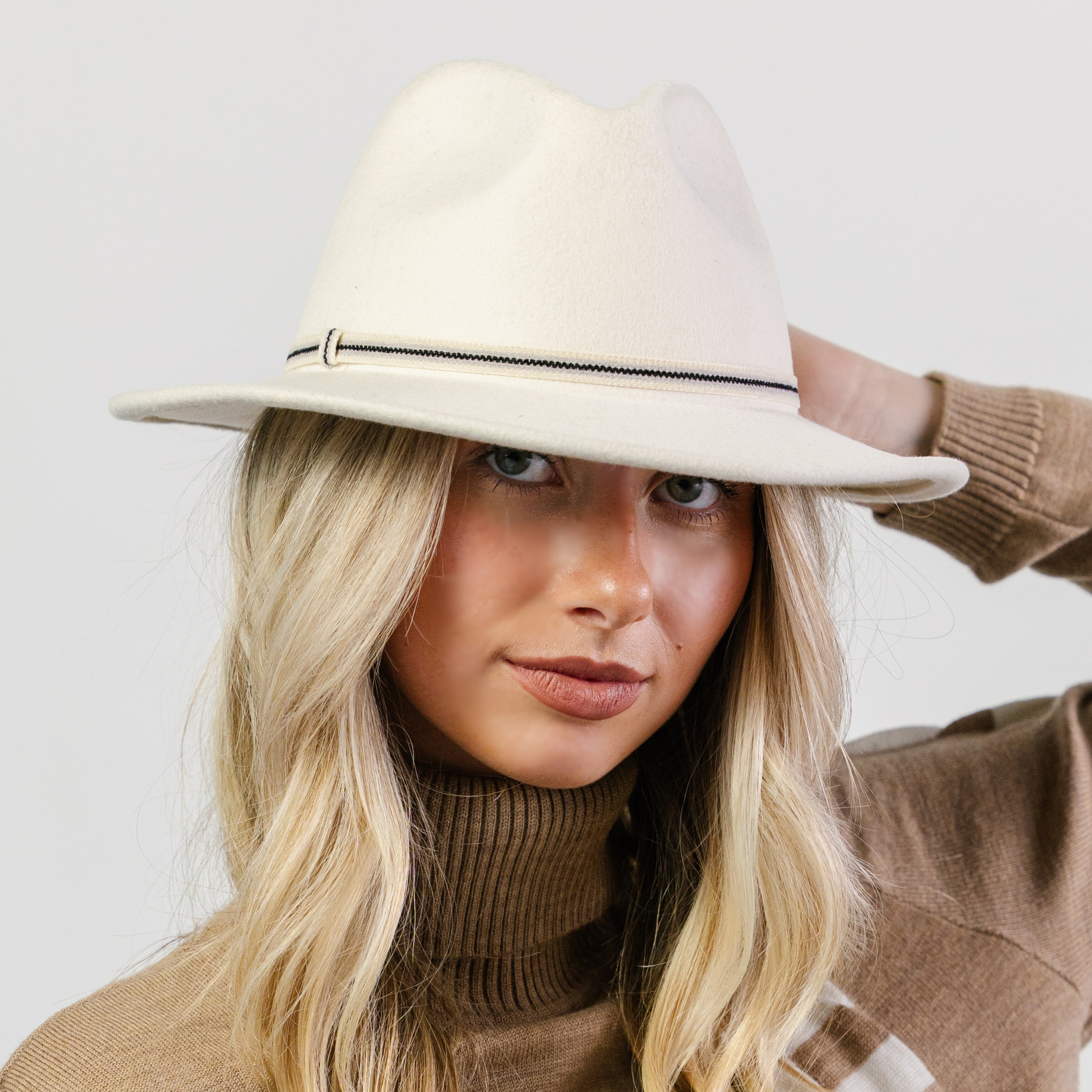 BD843 IVORY 58CM (M) - VISTA FEDORA