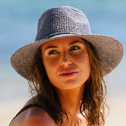 BD190 DENIM 58CM (M/L) - MAGDALENA RAFFIA STYLE