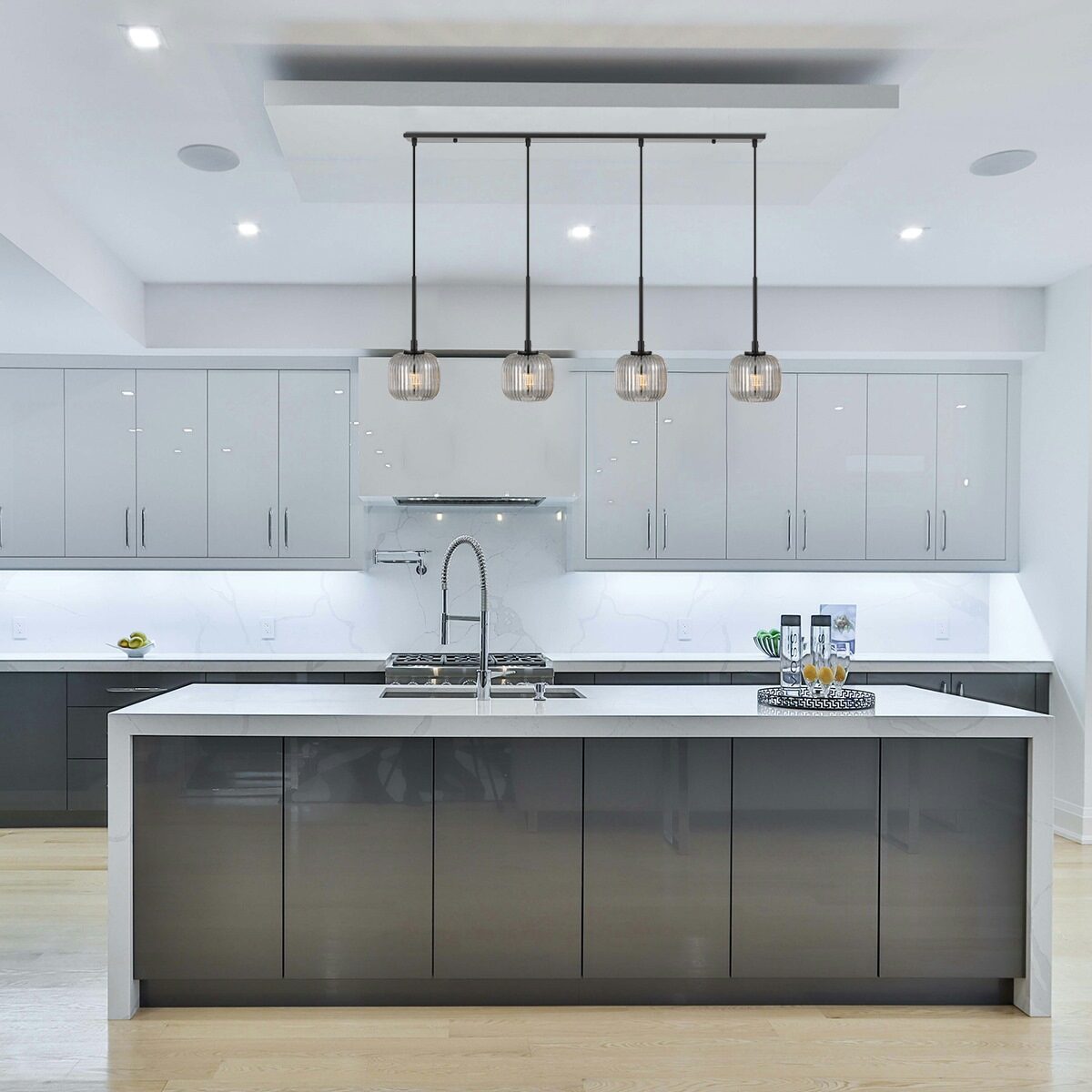 BOBO 4 LIGHT PENDANT