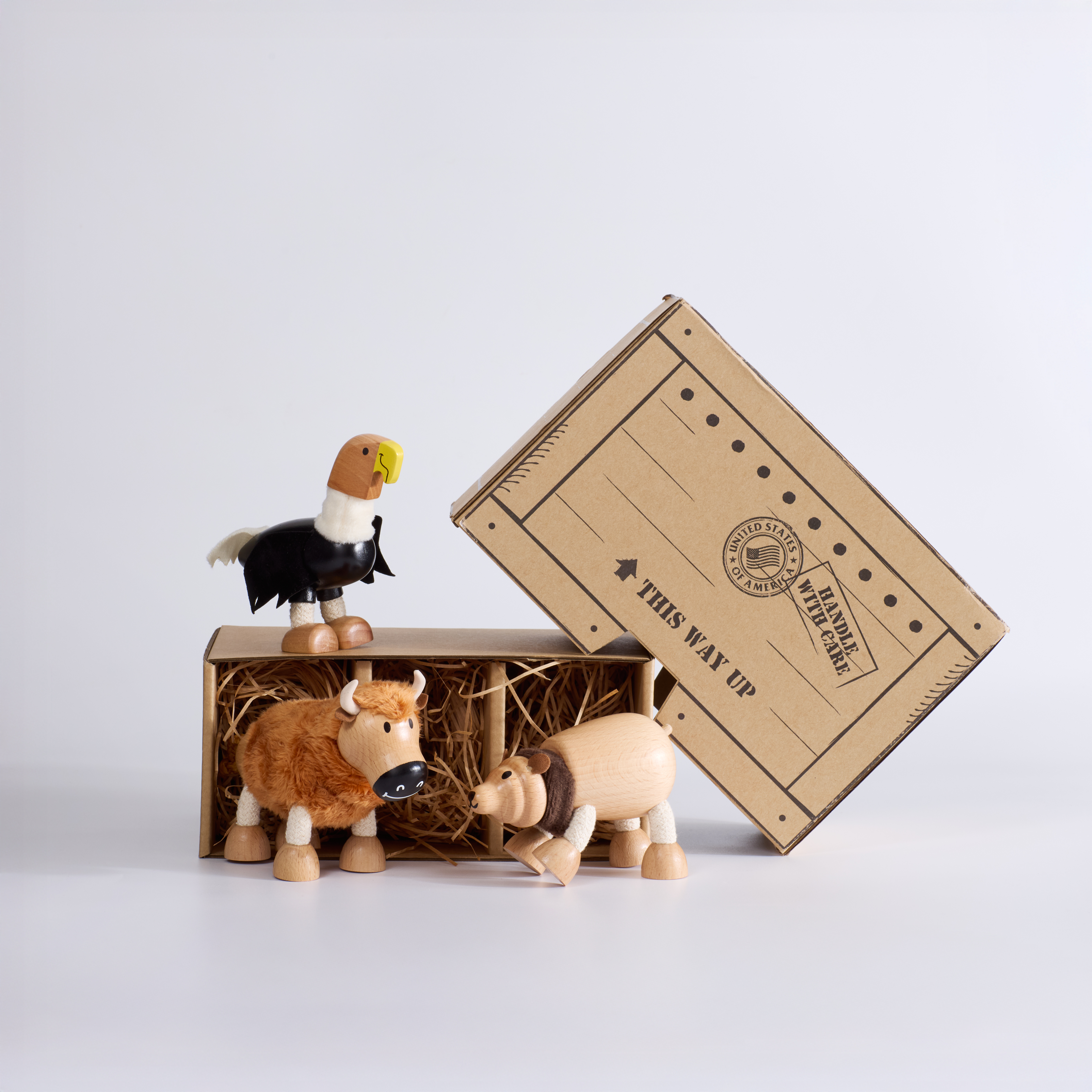 Roaming Mountains Mini Bundle – 3 USA Anamalz in Gift Crate