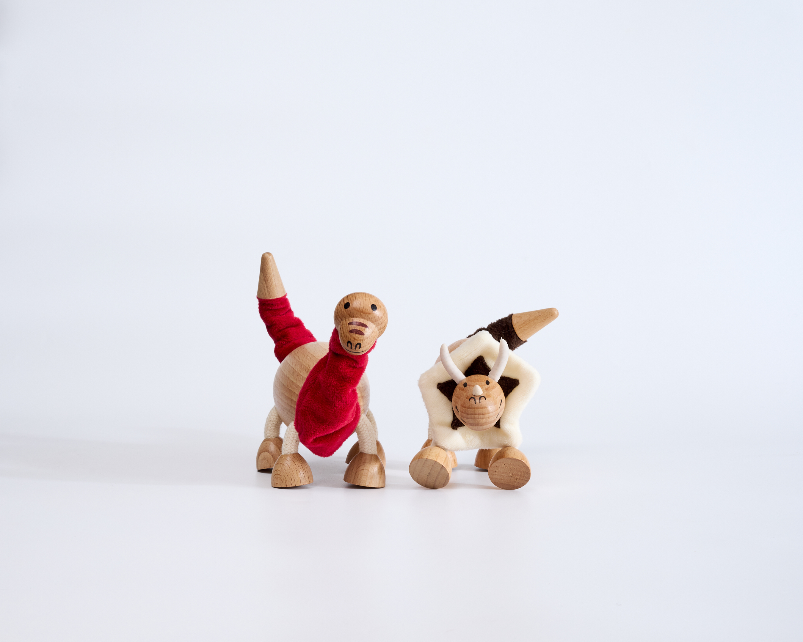 Hidden Valley Mini – 2 Dinosaurs in Gift Crate