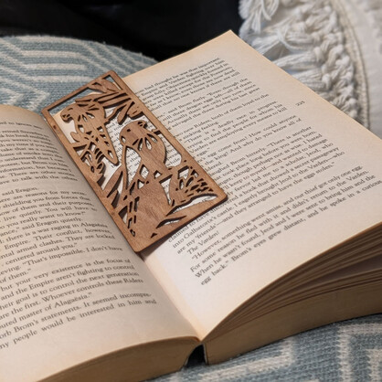 Rainbow Lorikeets: Australian Wooden Bookmark