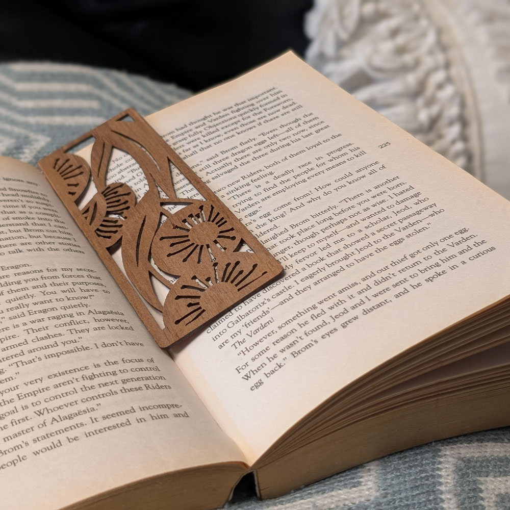 Flowering Bluegum: Australian Wooden Bookmark