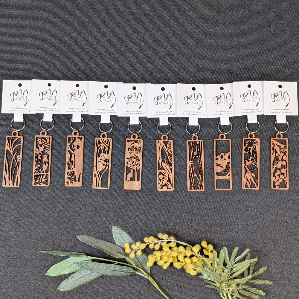 Black Cockatoo: Australian Wooden Keyring