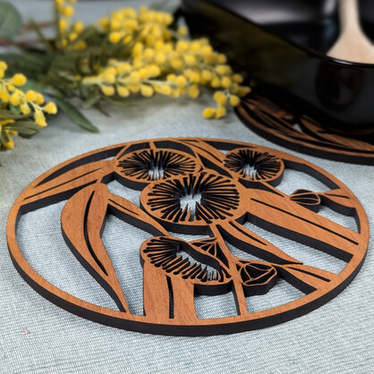 Flowering Bluegum: Australian Wooden Trivet / Pot Stand (Large)