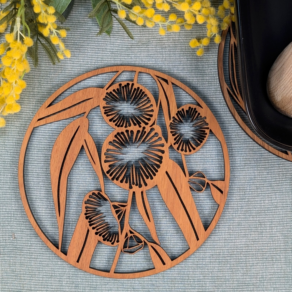 Flowering Bluegum: Australian Wooden Trivet / Pot Stand (Large)