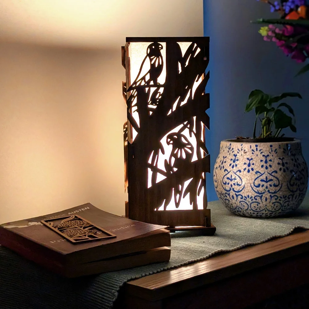 Aussie Birds: Australian Hardwood Lamp
