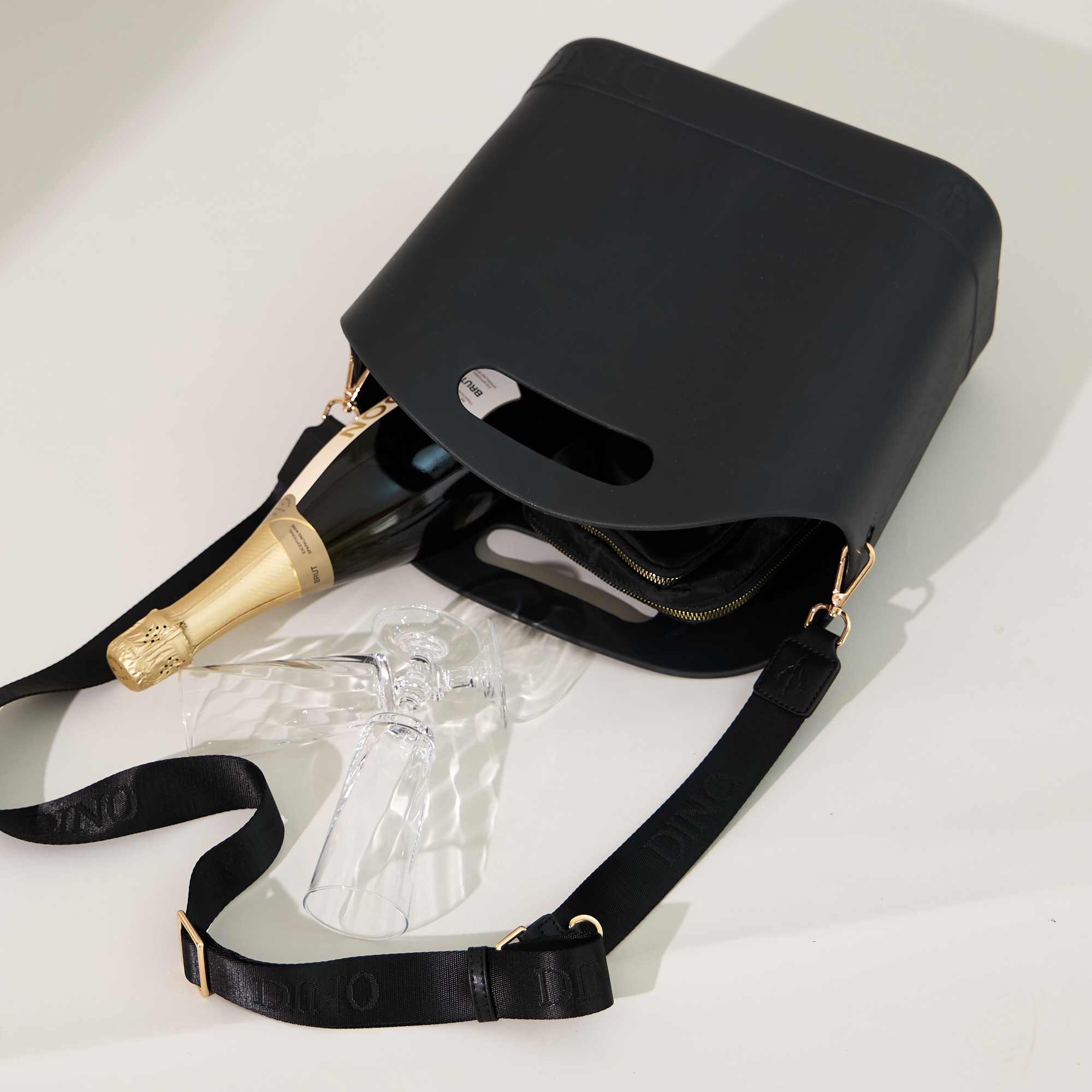 Dino Belle Bag Midnight Onyx - no holes