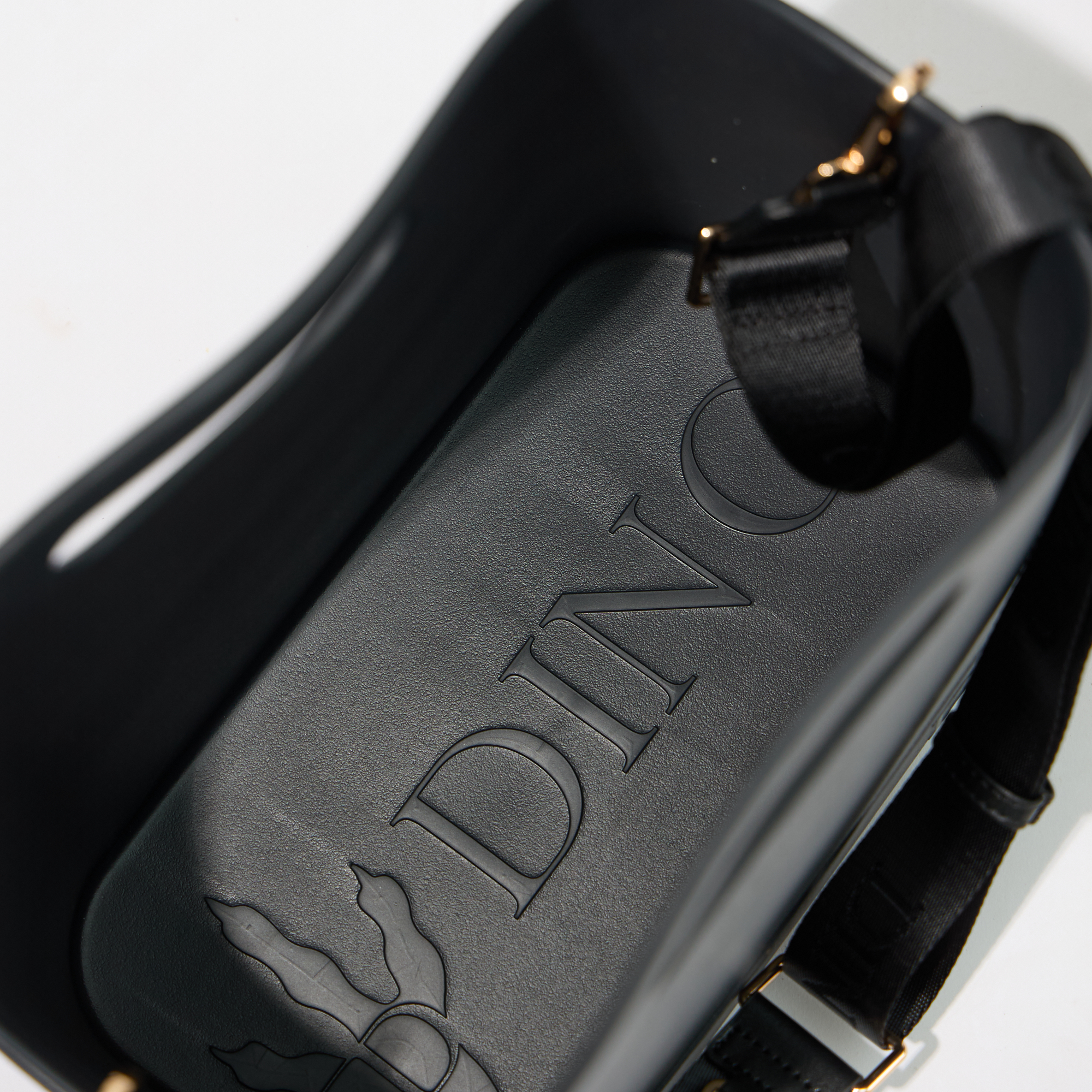 Dino Belle Bag Midnight Onyx - no holes
