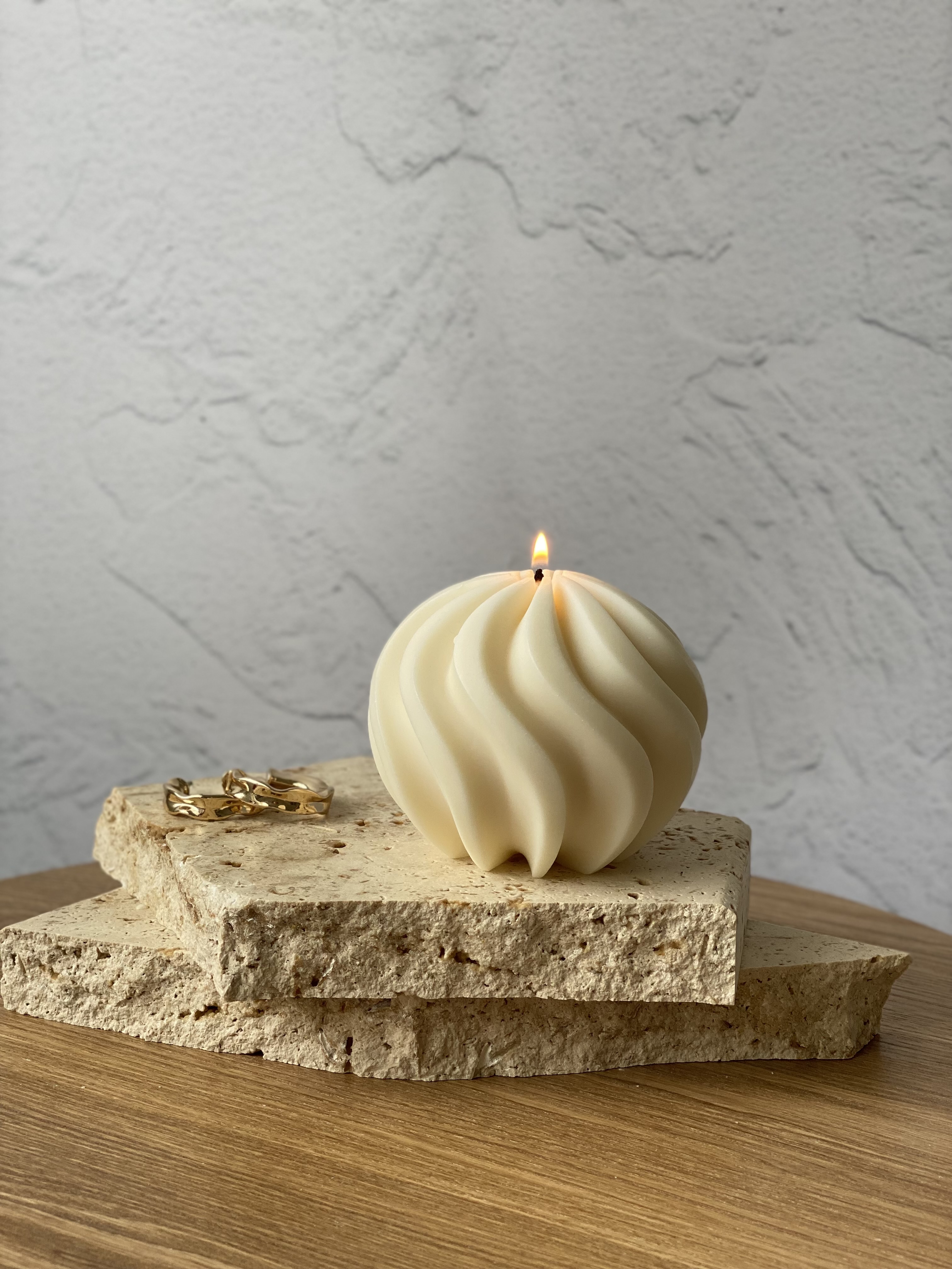 Swirl Eco-Friendly Sculptural Soy Wax Candle
