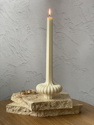 Romance 30 Eco-Friendly Pillar Sculptural Soy Wax Candle