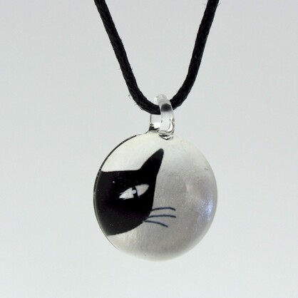 NK-Artisan Cat Glimpse