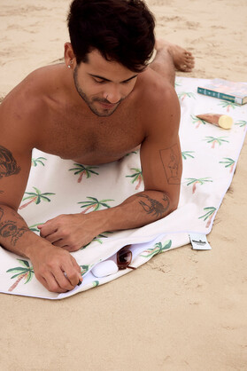 Burleigh Beach Towel With Pocket