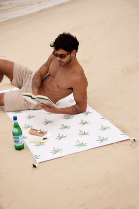 Burleigh Beach Towel With Pocket