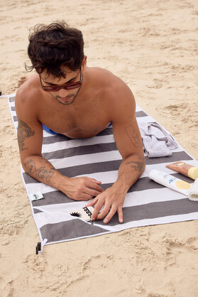 Capri Beach Towel With Pocket