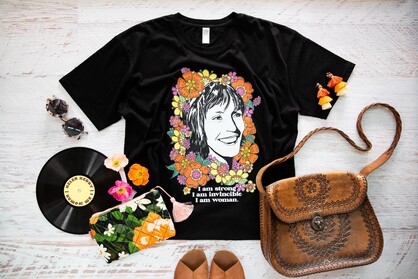 Helen Reddy 'I am Woman" T shirt