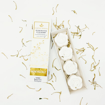 Earth Spring HONEYSUCKLE Hand Crafted Bathbombs (4 pack)