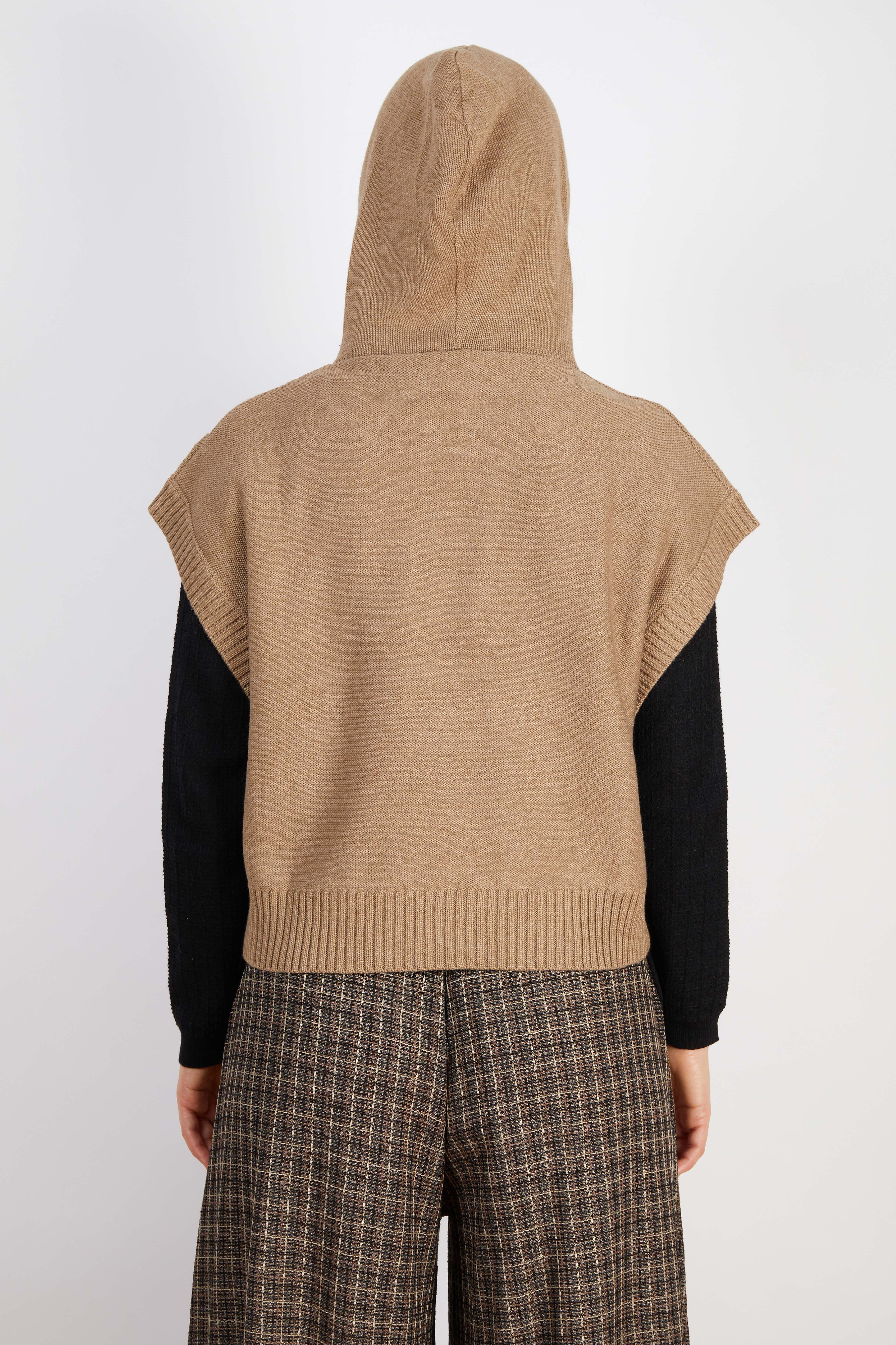 COTTON BLEND VEST WITH HOODIE LATTE