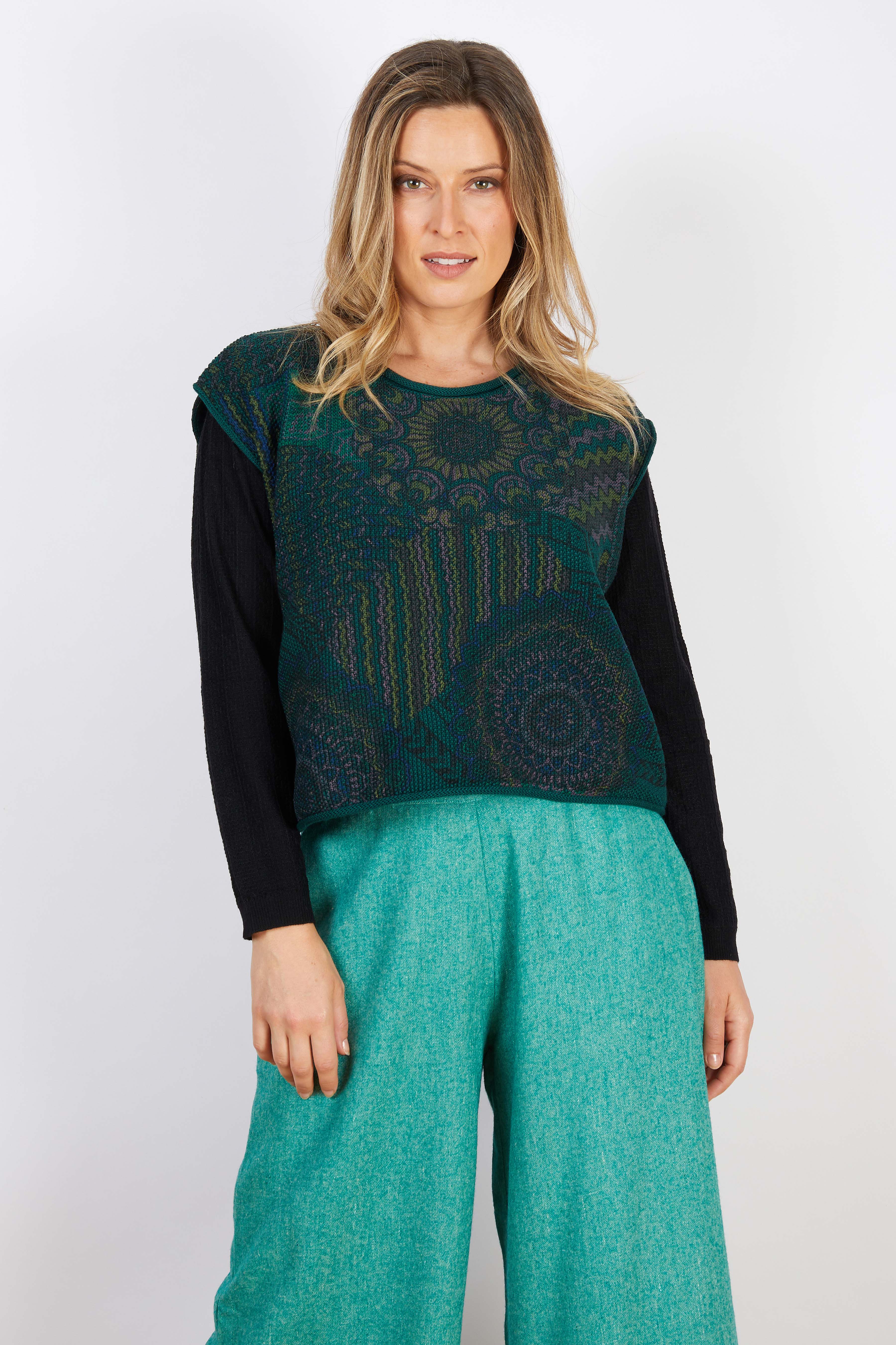 COTTON & RECYCLED FIBERS VEST GREEN