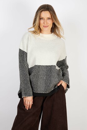WOOL BLEND KNIT WHITE AND BLACK