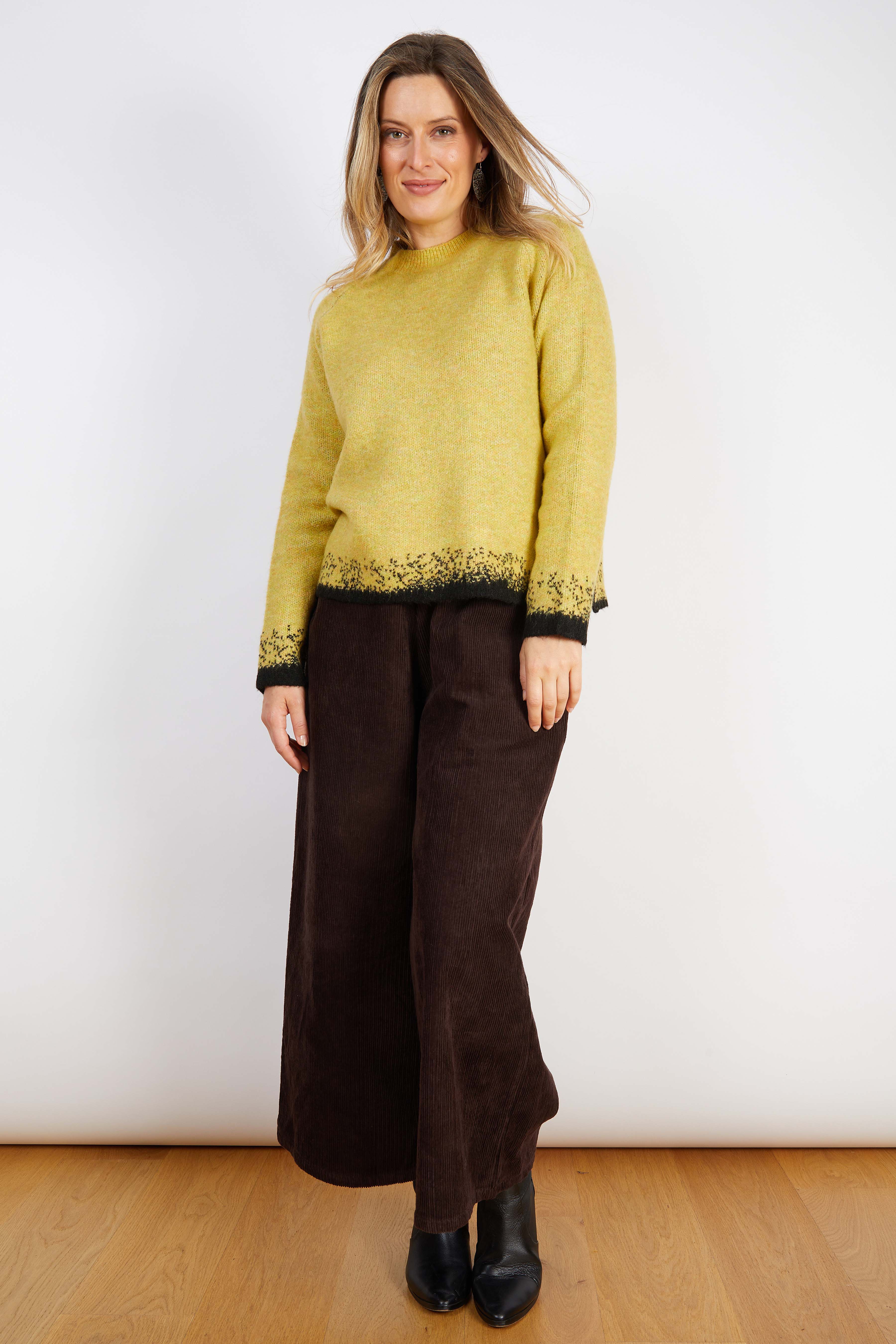 WOOL BLEND KNIT  YELLOW WITH BLACK EDGES