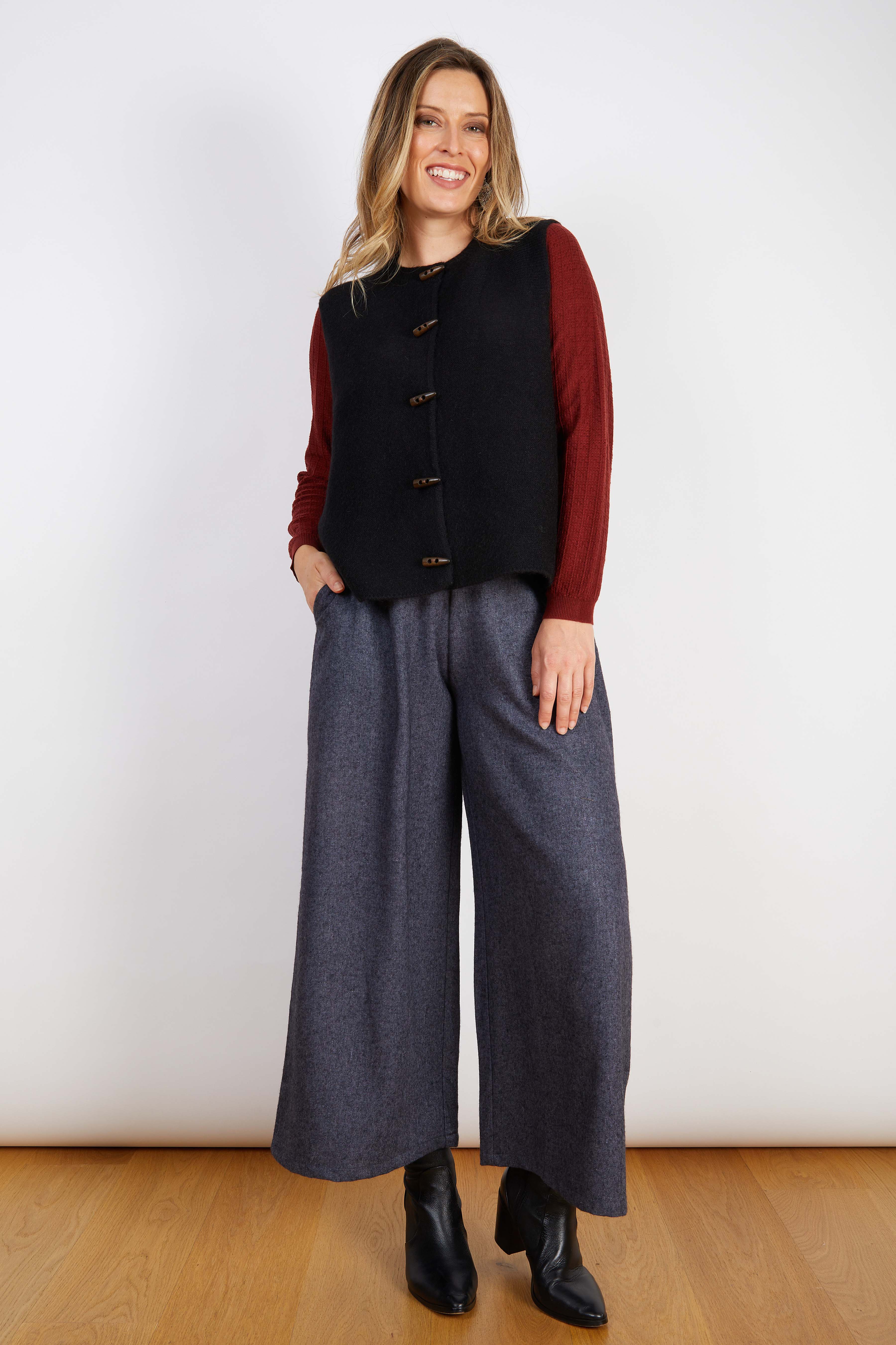 WOOL BLEND VEST GREY