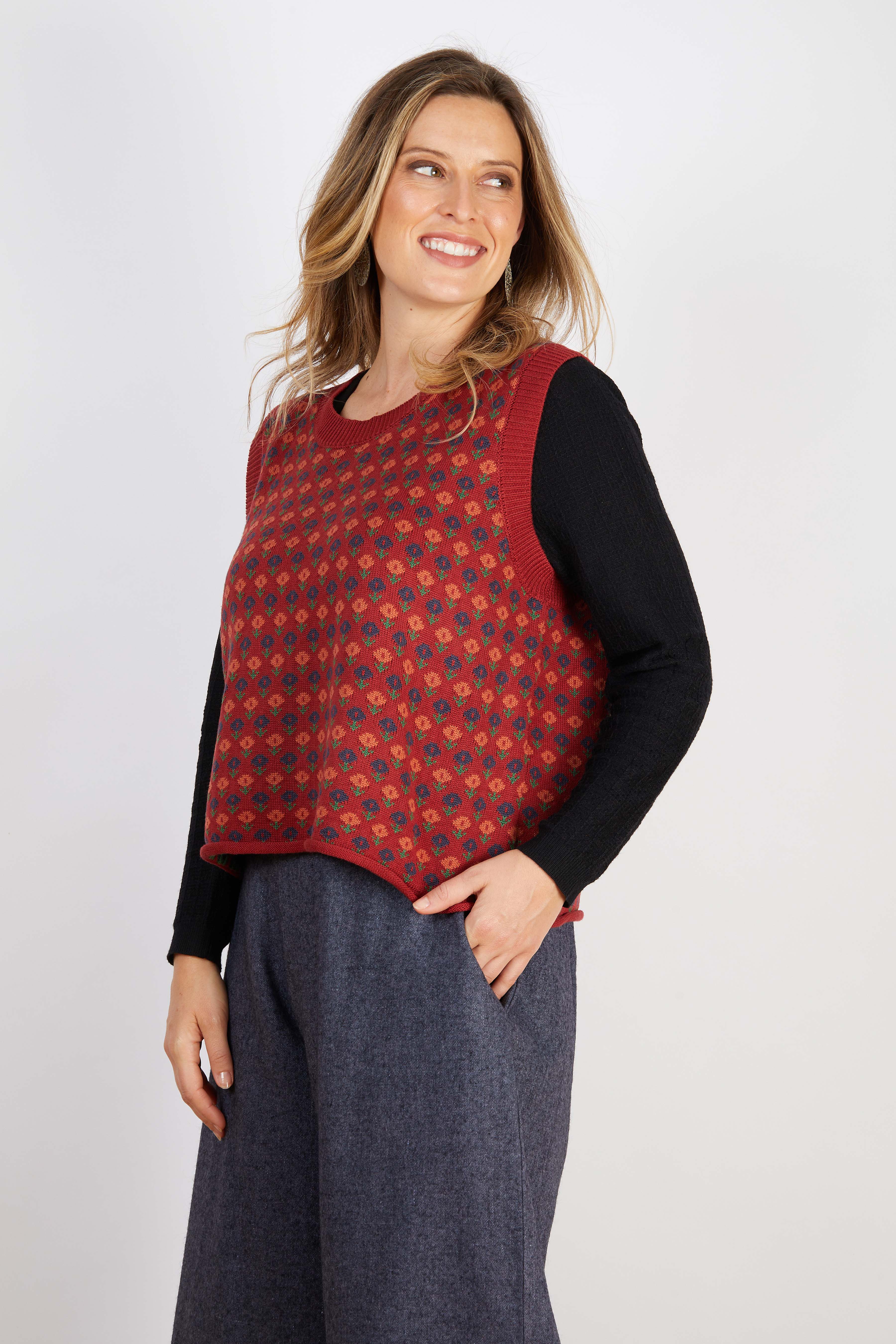 WOOL BLEND VEST  RED CHOC