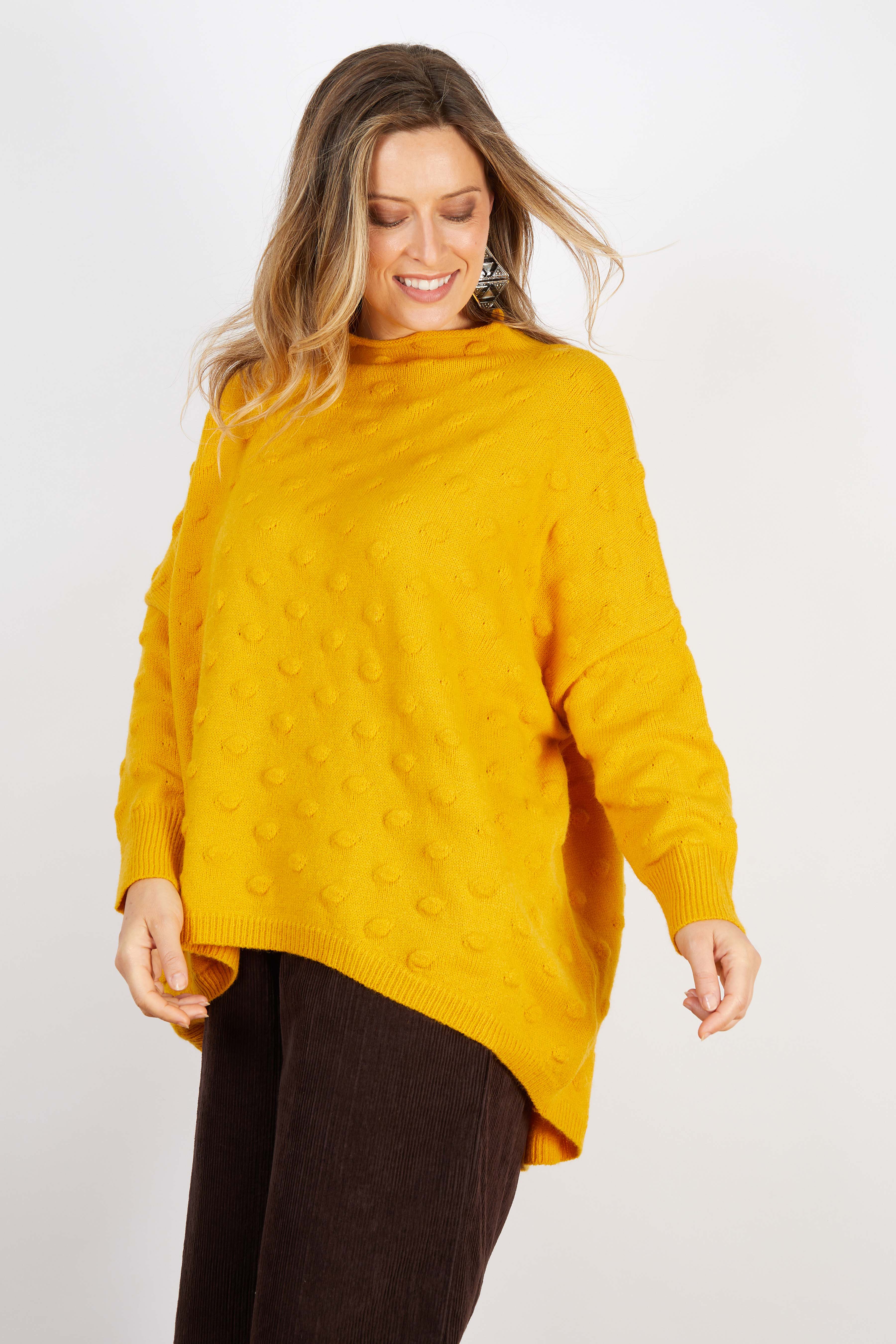 WOOL BLEND KNIT SUNFLOWER