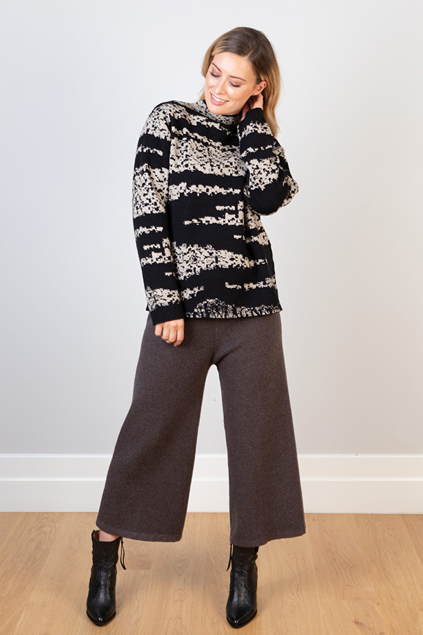 WOOL & ACRYLIC KNIT - BLACK