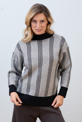 WOOL BLEND KNIT - CHEVRON BLACK WHITE