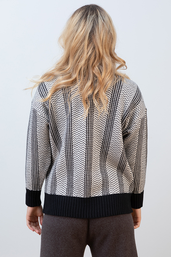 WOOL BLEND KNIT - CHEVRON BLACK WHITE