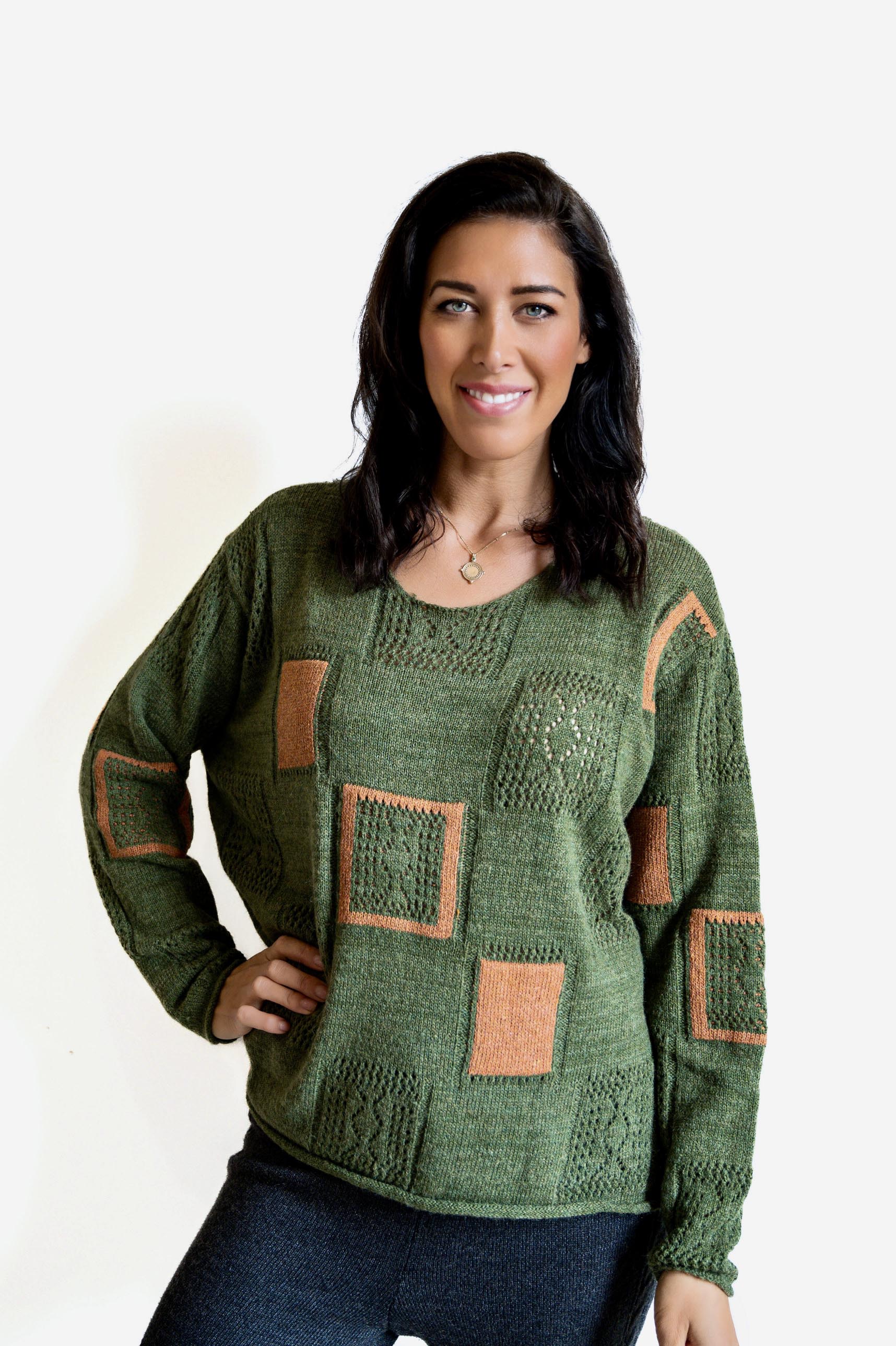 WOOL & ACRYLIC KNIT - GREEN  W TEXTURED DETAIL