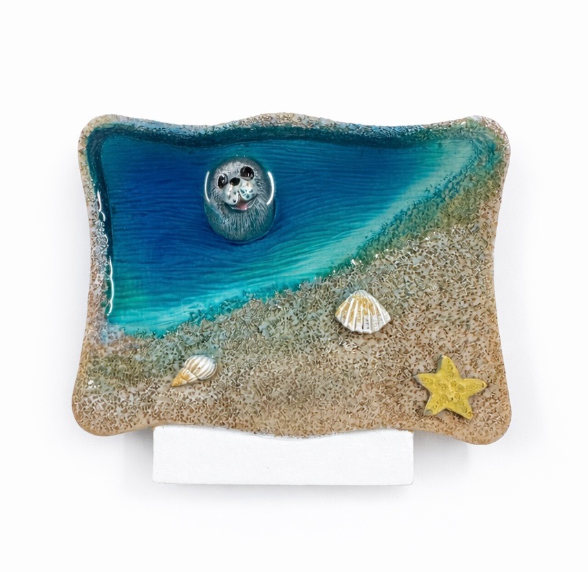 Seaside Landscape Magnet with Seals and thermometer