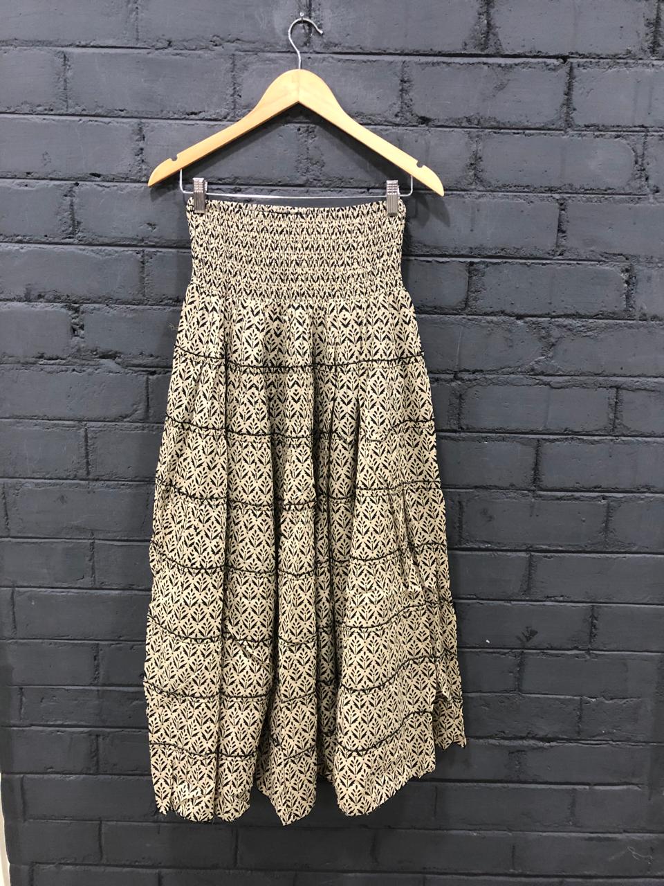 Long Ruffled Skirt - Beige (Screen Print) – abstract-pure-silk-designer-scarf-copy-12