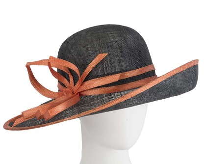 Fashion racing hat by Max Alexander