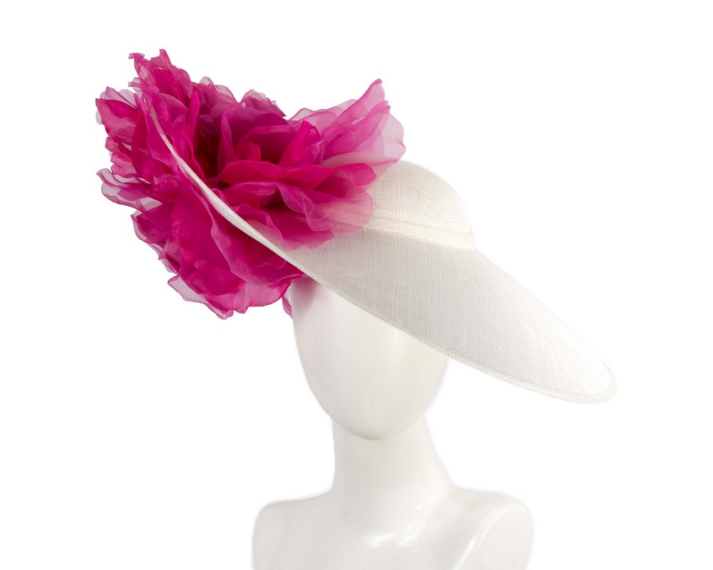 Large racing fascinator hat by Fillies Collection S290