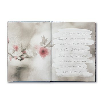 GIFT BOOK I AM HER