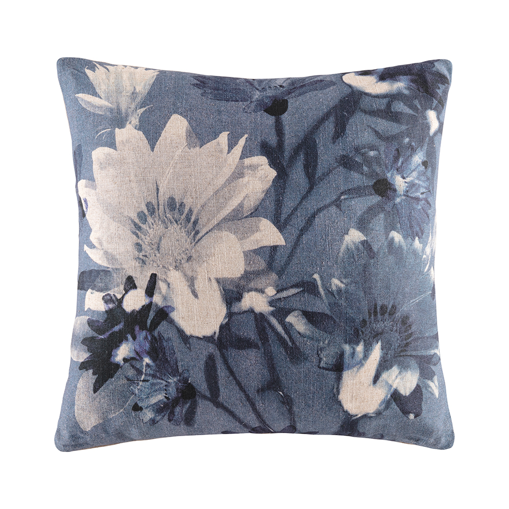 Selene Cushion
